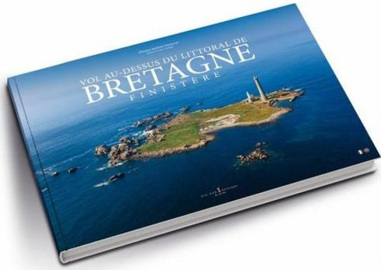 VOL AU-DESSUS DU LITTORAL DE BRETAGNE-FINISTERE - ANONYME - EUROCIBLES